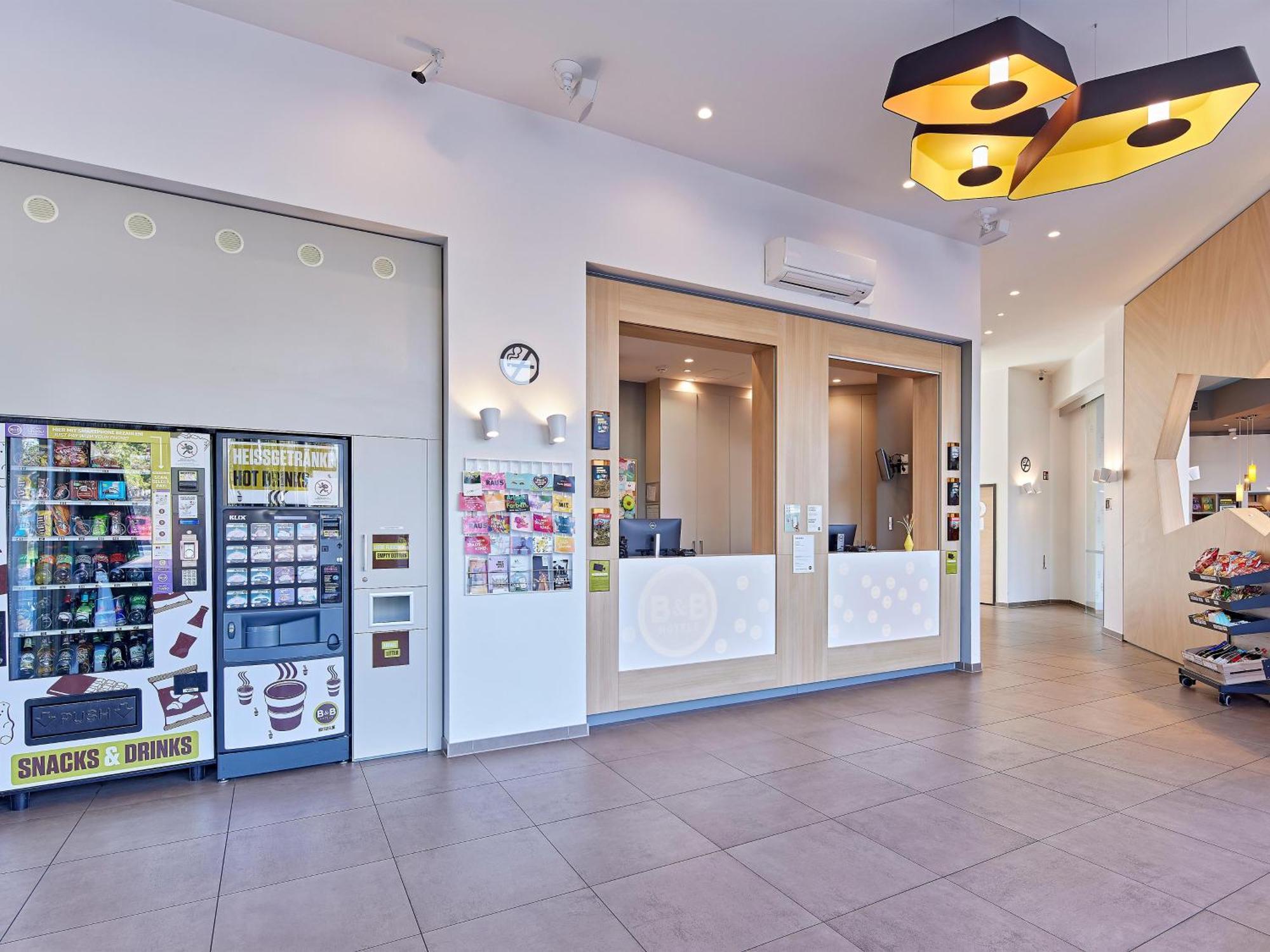 B&B Hotel Muenster Hafen Exterior photo