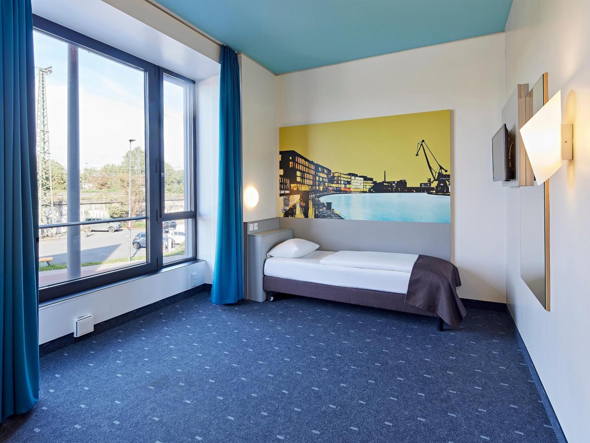 B&B Hotel Muenster Hafen Exterior photo